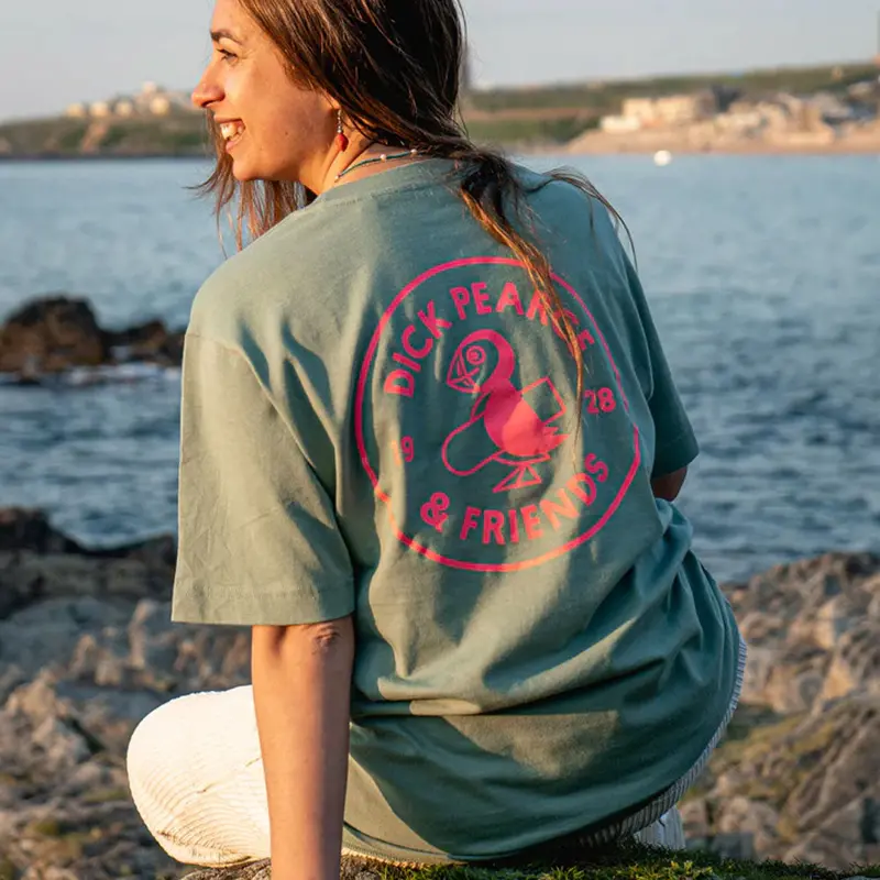 Dick Pearce Circle Logo Classic Fit T-Shirt
