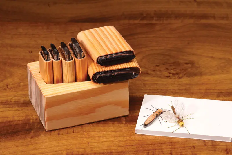 Hareline Stonefly-Specific Foam Body Cutter