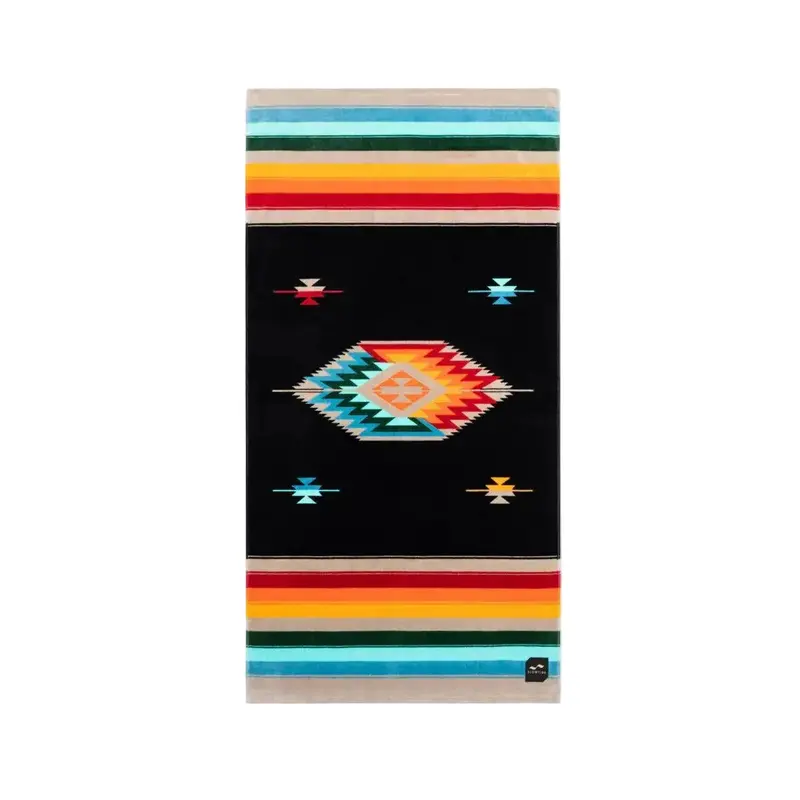 Slowtide Valen Black Beach Towel – Sand-Resistant Woven Cotton Terry